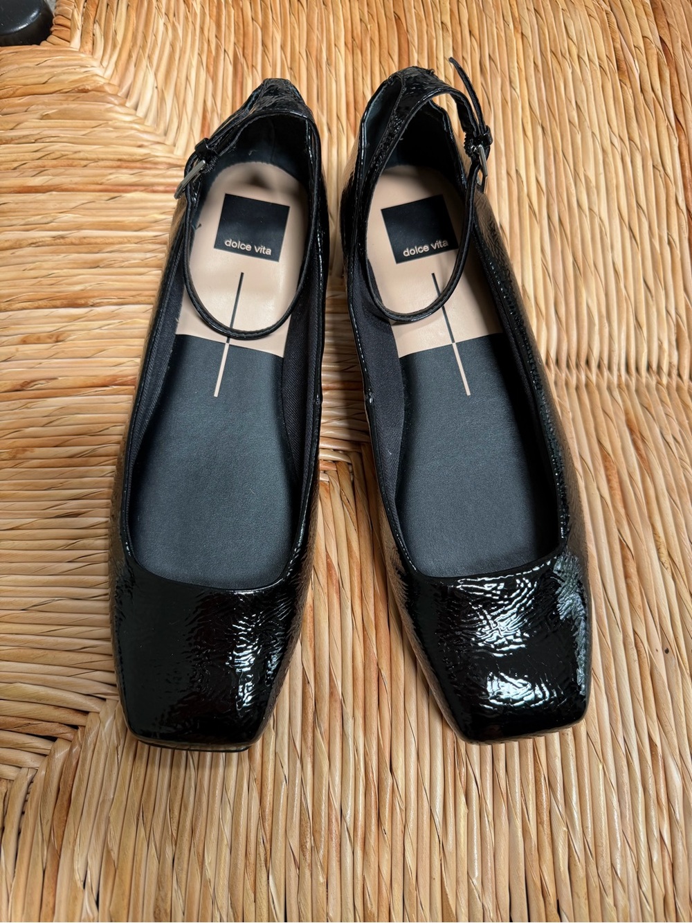 Dolce Vita Black Patent Square-Toe Ankle Strap Flats Size 9